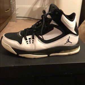 Black & White Jordan flight 23